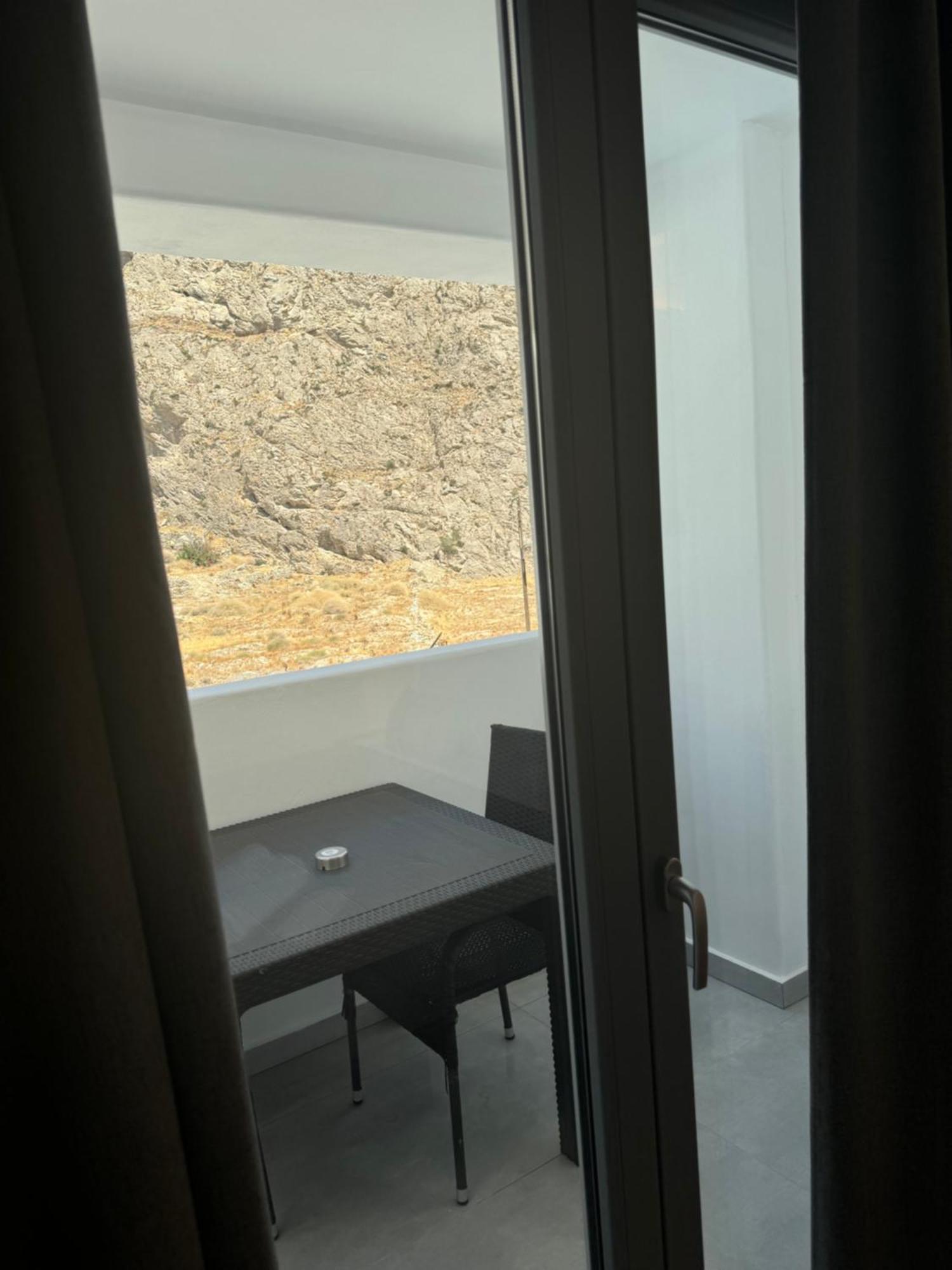 Aparthotel Angelo Estate Santorini à Períssa Extérieur photo