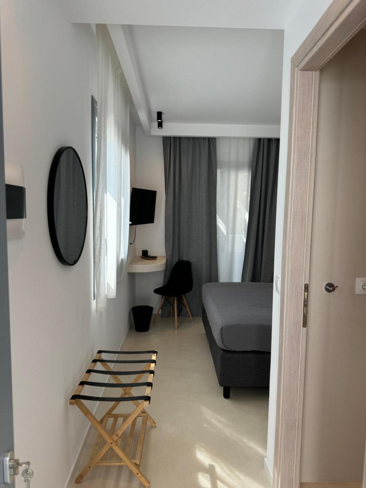 Aparthotel Angelo Estate Santorini à Períssa Extérieur photo